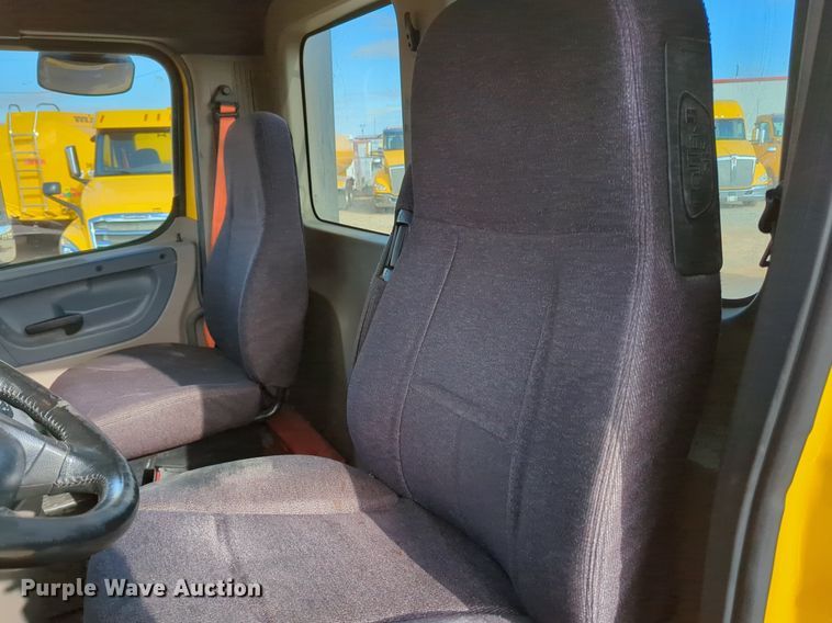 image for item NZ9297 2018 Freightliner  Cascadia 125 semi truck