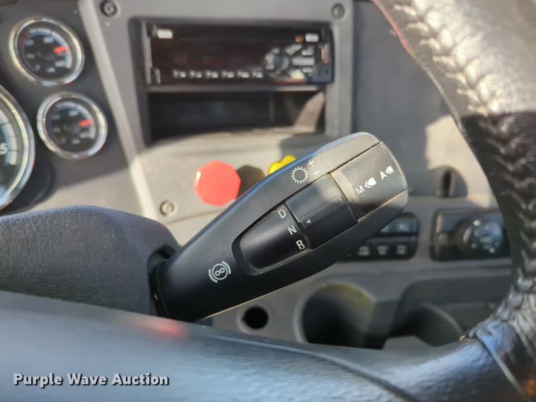 image for item NZ9297 2018 Freightliner  Cascadia 125 semi truck