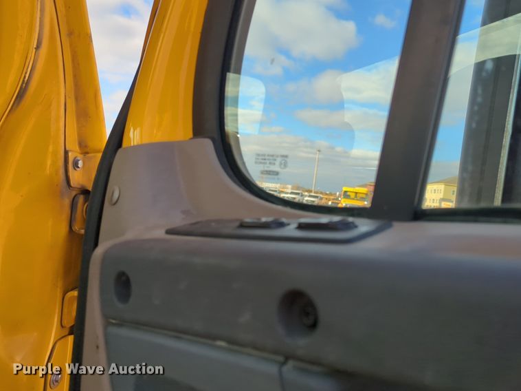 image for item NZ9297 2018 Freightliner  Cascadia 125 semi truck