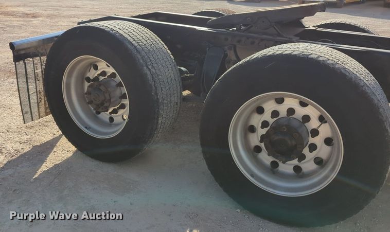 image for item NZ9297 2018 Freightliner  Cascadia 125 semi truck