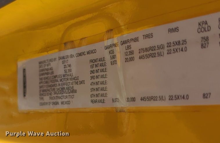 image for item NZ9297 2018 Freightliner  Cascadia 125 semi truck