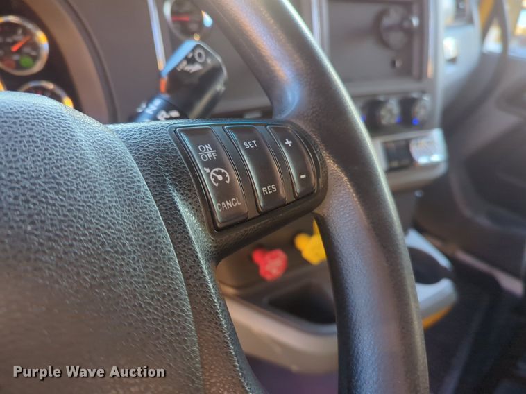 image for item OD9255 2020 Kenworth T680 semi truck