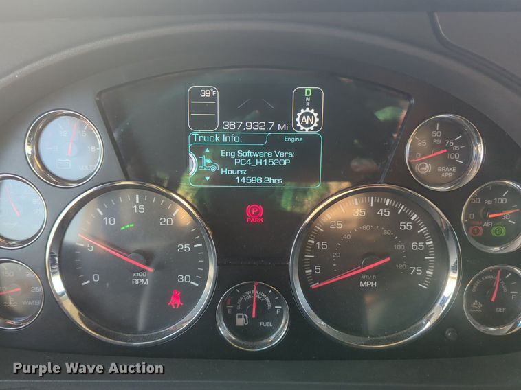 image for item OD9255 2020 Kenworth T680 semi truck