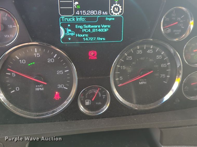 image for item OD9257 2019 Kenworth T680 semi truck