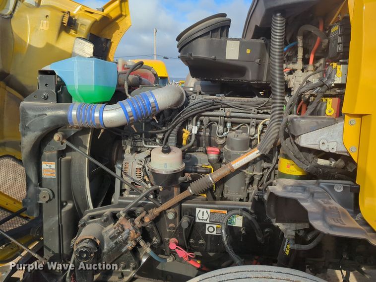 image for item OD9257 2019 Kenworth T680 semi truck