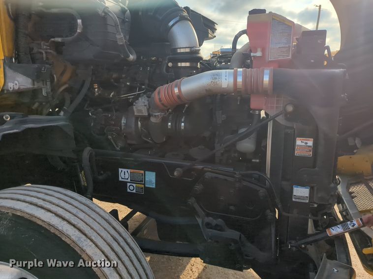 image for item OD9257 2019 Kenworth T680 semi truck