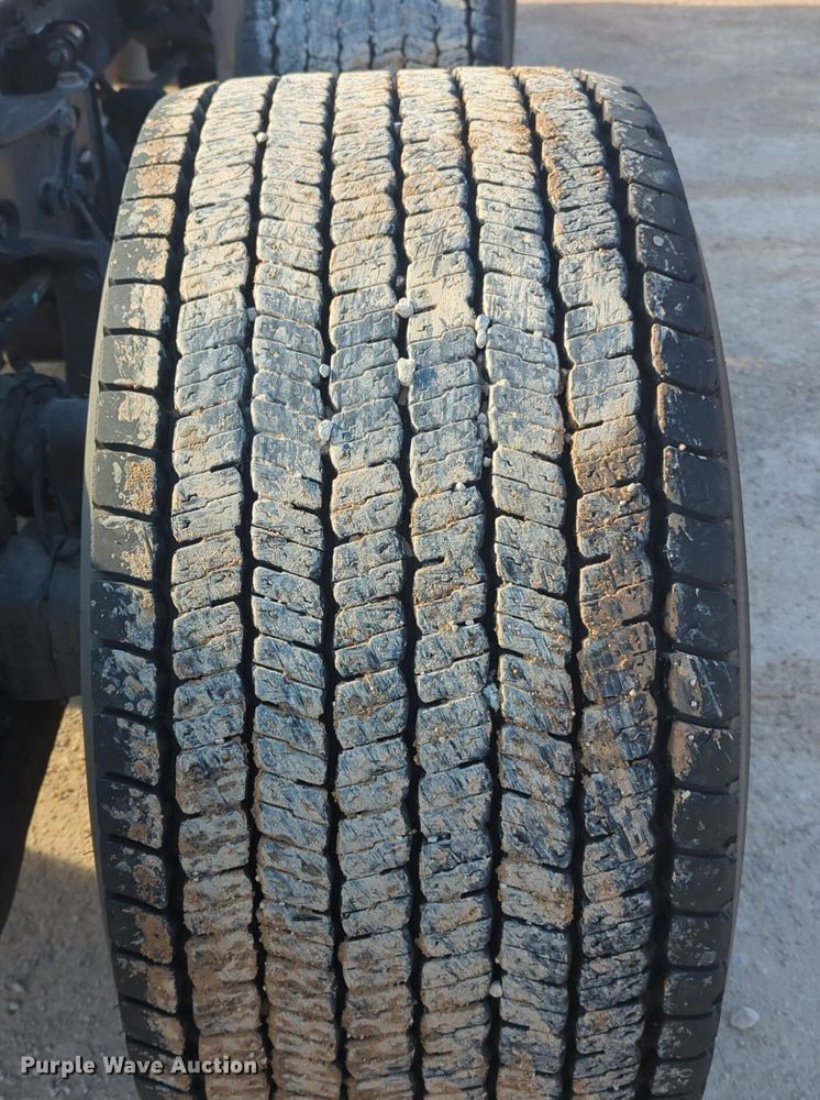 image for item OD9259 2020 Kenworth T680 semi truck