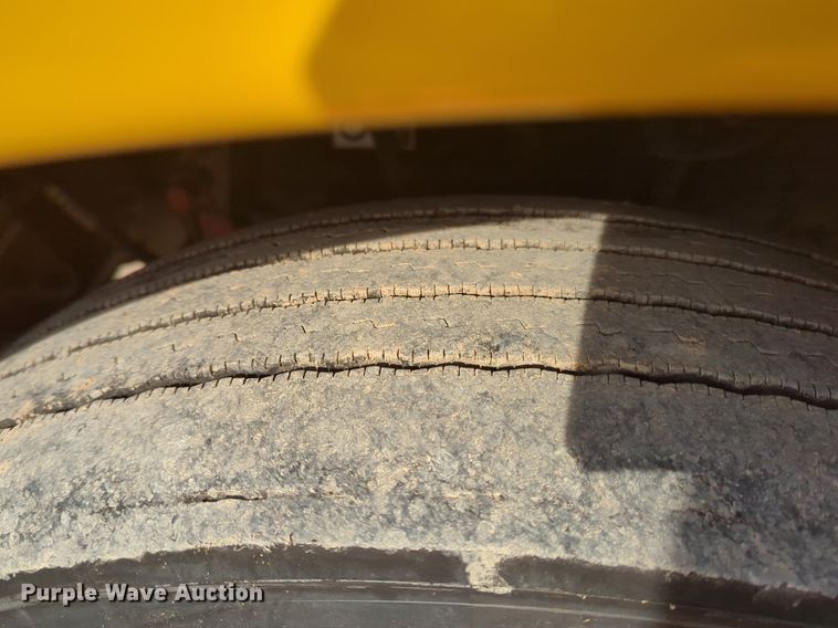 image for item OD9259 2020 Kenworth T680 semi truck