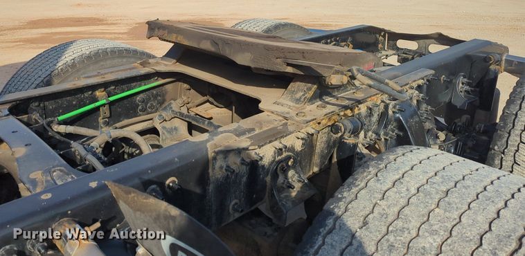 image for item OD9260 2018 Freightliner  Cascadia 125 semi truck