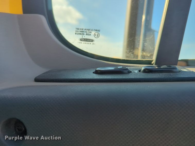 image for item OD9260 2018 Freightliner  Cascadia 125 semi truck