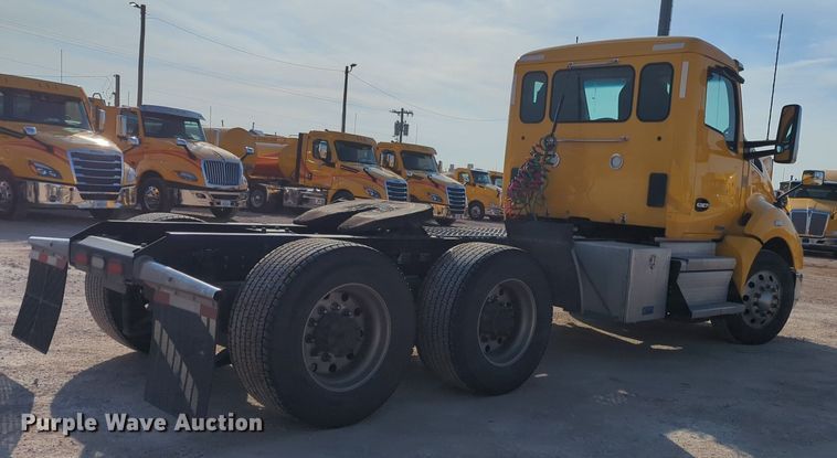 image for item OD9261 2020 Kenworth T680 semi truck