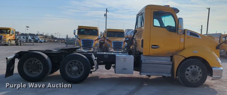 image for item OD9262 2019 Kenworth T680 semi truck