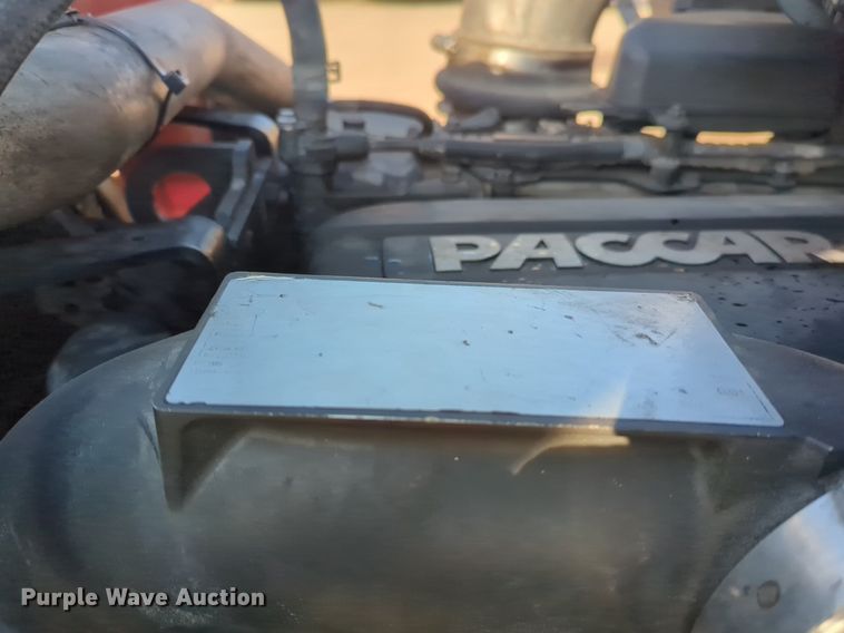 image for item OD9262 2019 Kenworth T680 semi truck