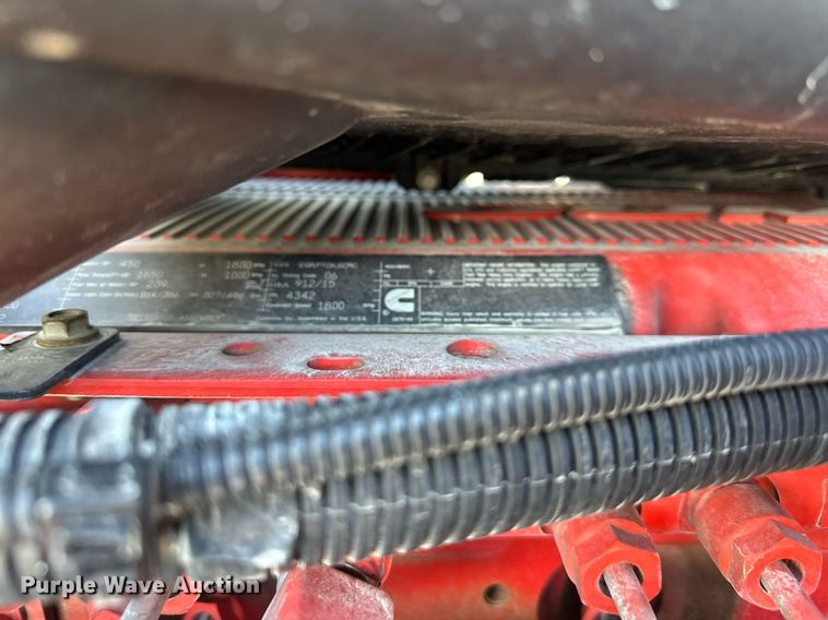 image for item OF9279 2018 International  LT625 semi truck