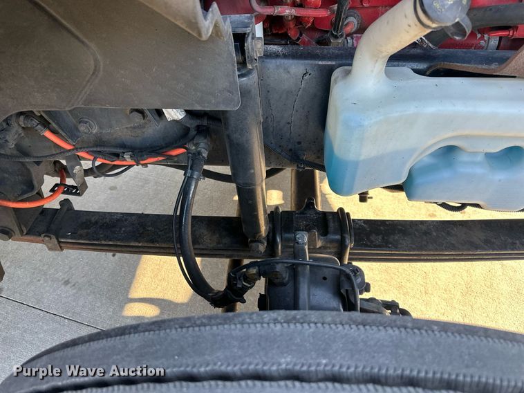 image for item OF9279 2018 International  LT625 semi truck