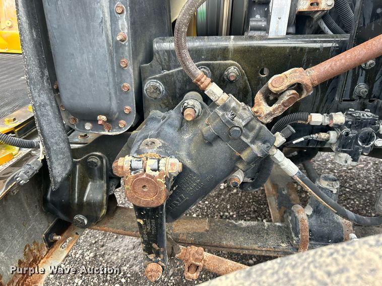 image for item OI9515 2001 Freightliner  FLD semi truck