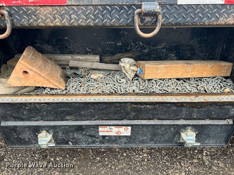 image for item OI9520 1997 Kenworth flatbed truck