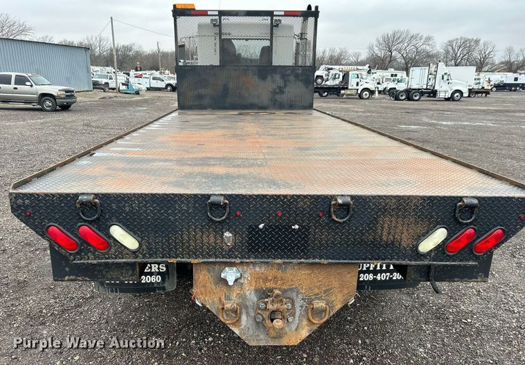 image for item OI9520 1997 Kenworth flatbed truck