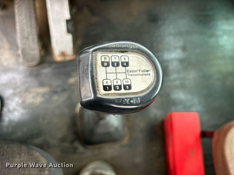 image for item OI9520 1997 Kenworth flatbed truck