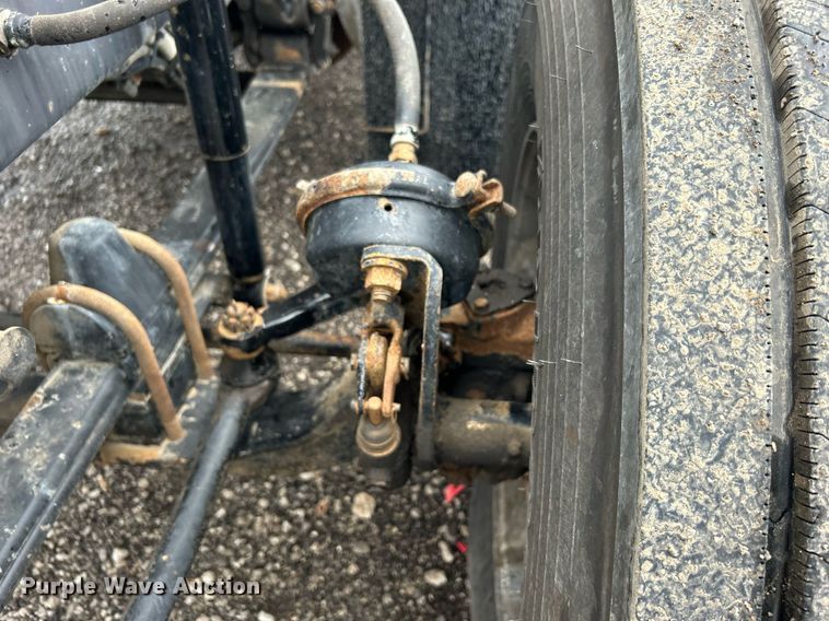 image for item OI9520 1997 Kenworth flatbed truck