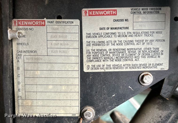 image for item OI9520 1997 Kenworth flatbed truck