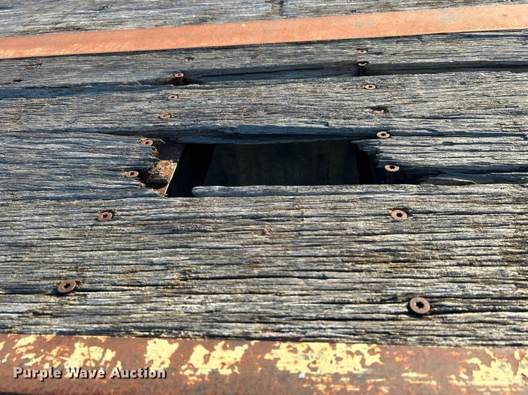 image for item OI9554 2007 Great Dane  flatbed trailer