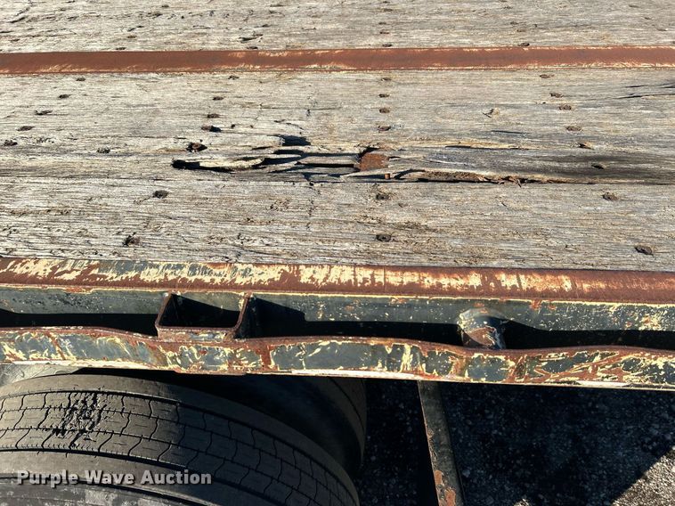 image for item OI9554 2007 Great Dane  flatbed trailer