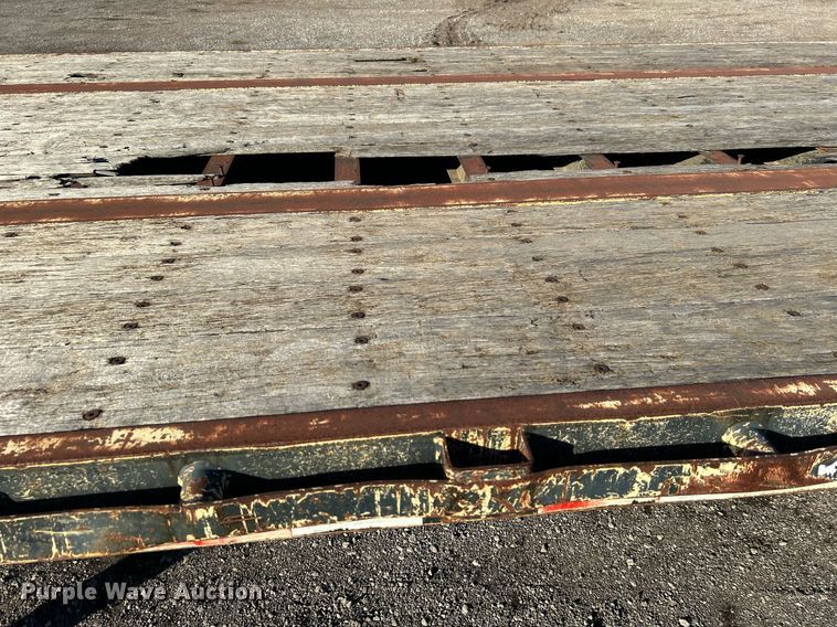 image for item OI9554 2007 Great Dane  flatbed trailer
