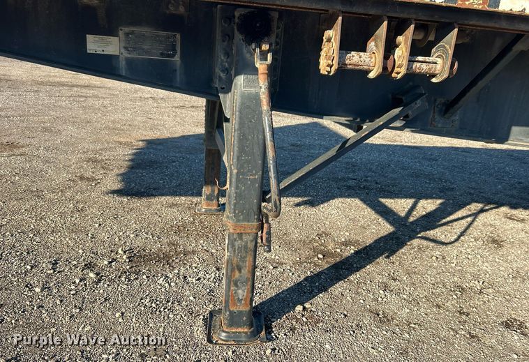 image for item OI9554 2007 Great Dane  flatbed trailer