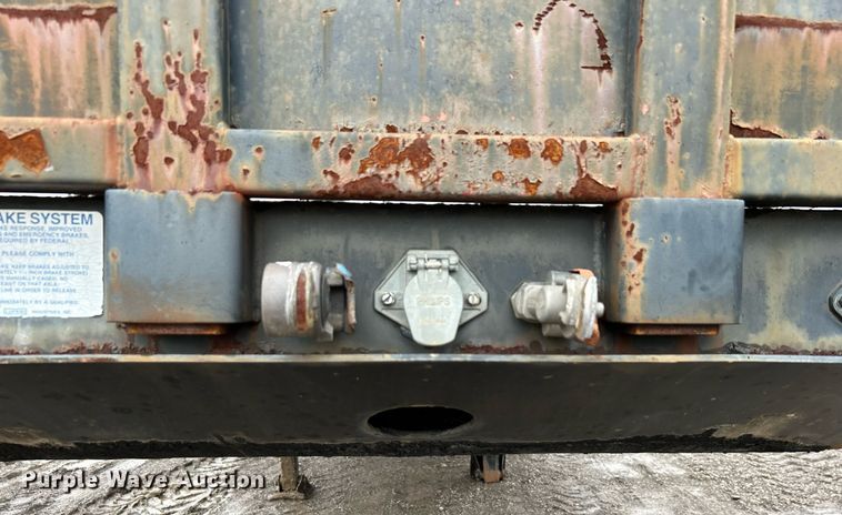 image for item OI9574 2005 Lufkin FL-II-ST flatbed trailer