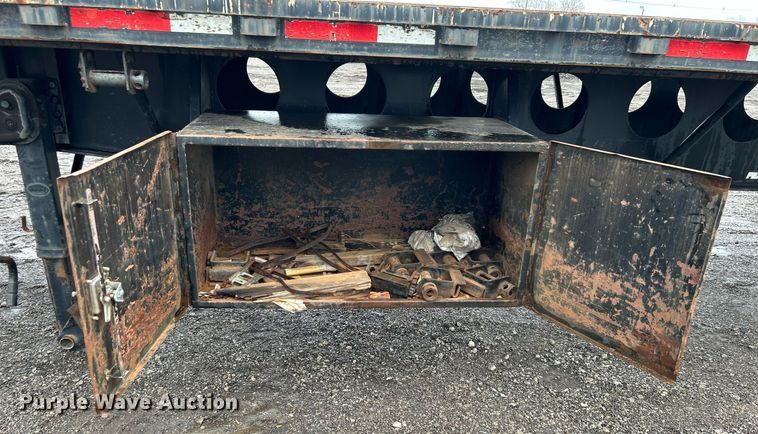 image for item OI9574 2005 Lufkin FL-II-ST flatbed trailer