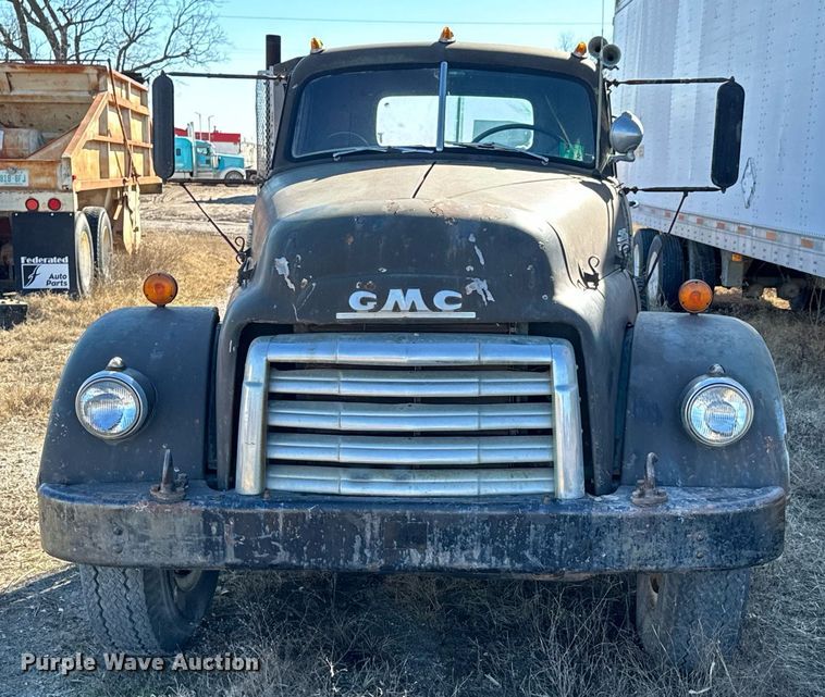 image for item OJ9430 1951 GMC 650 semi truck