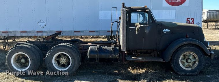 image for item OJ9430 1951 GMC 650 semi truck