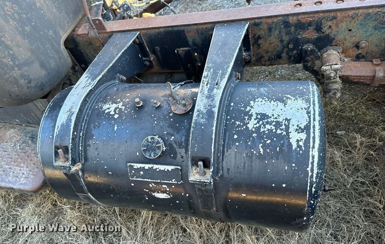 image for item OJ9430 1951 GMC 650 semi truck