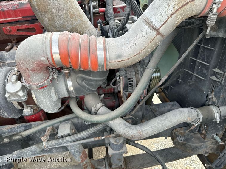 image for item OJ9437 2007 International 9900i semi truck