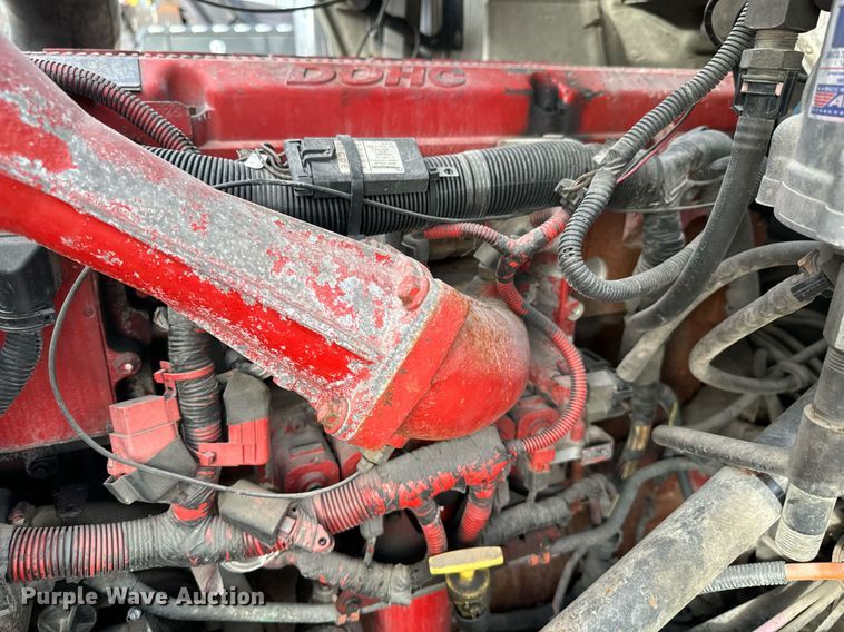 image for item OJ9437 2007 International 9900i semi truck