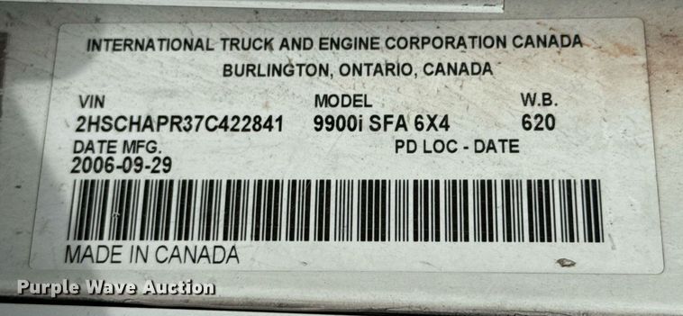 image for item OJ9437 2007 International 9900i semi truck