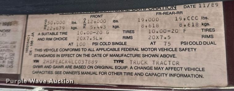image for item OM9787 1990 International  F9370 semi truck