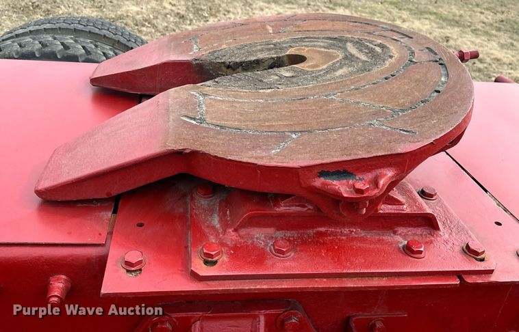 image for item OM9835 1999 Peterbilt  379 semi truck