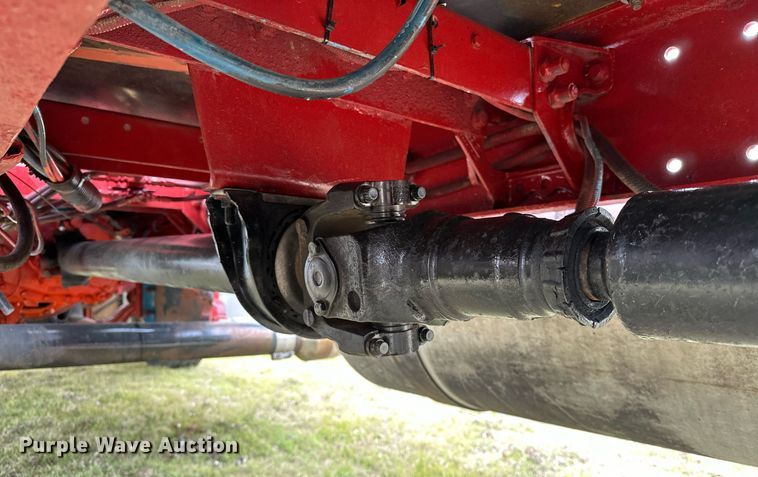 image for item OM9835 1999 Peterbilt  379 semi truck