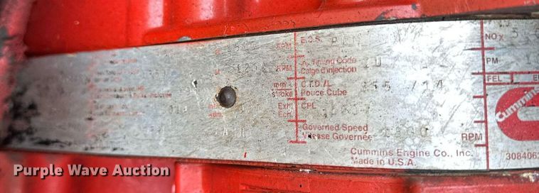 image for item OM9835 1999 Peterbilt  379 semi truck