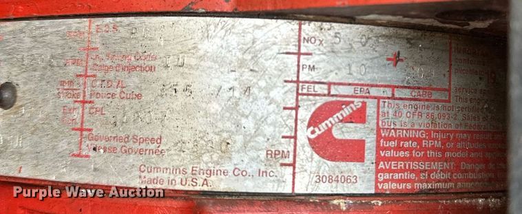 image for item OM9835 1999 Peterbilt  379 semi truck