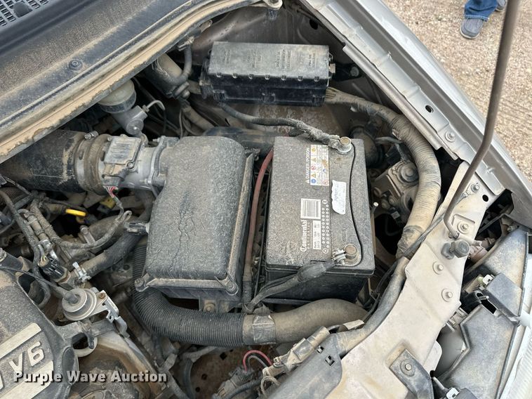 image for item DH1928 1995 Ford Windstar van