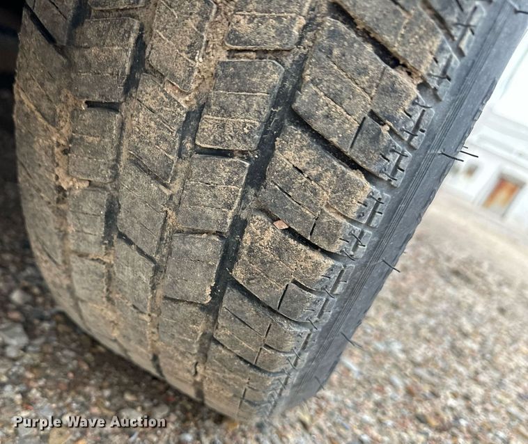 image for item DH1928 1995 Ford Windstar van