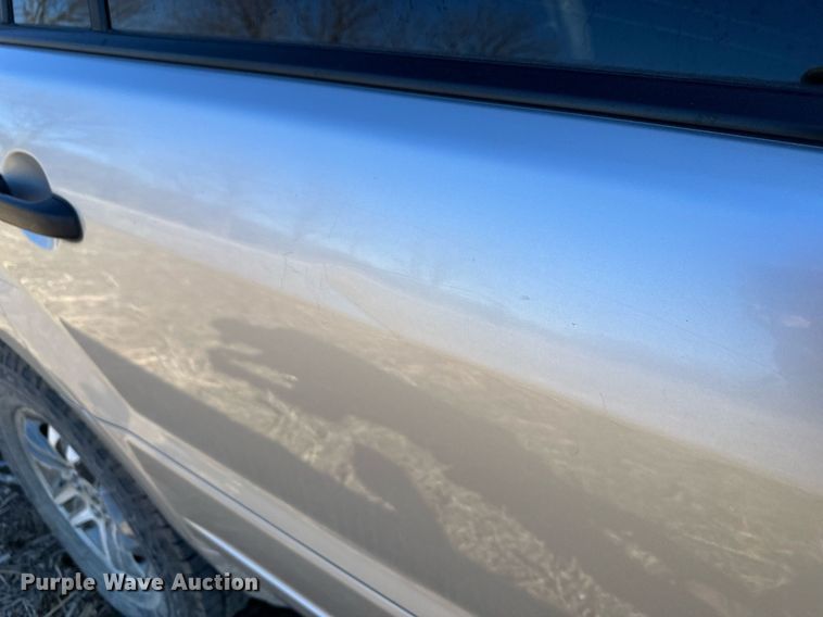 image for item DJ6238 2005 Honda  Pilot SUV