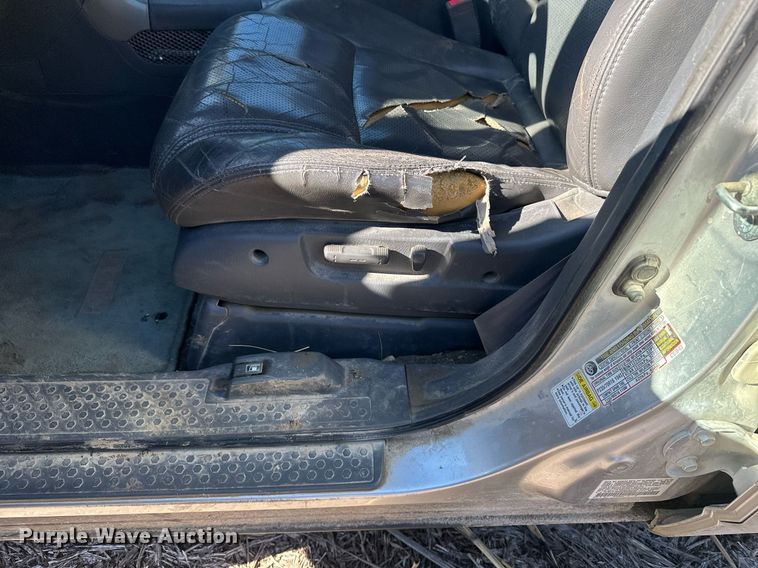 image for item DJ6238 2005 Honda  Pilot SUV