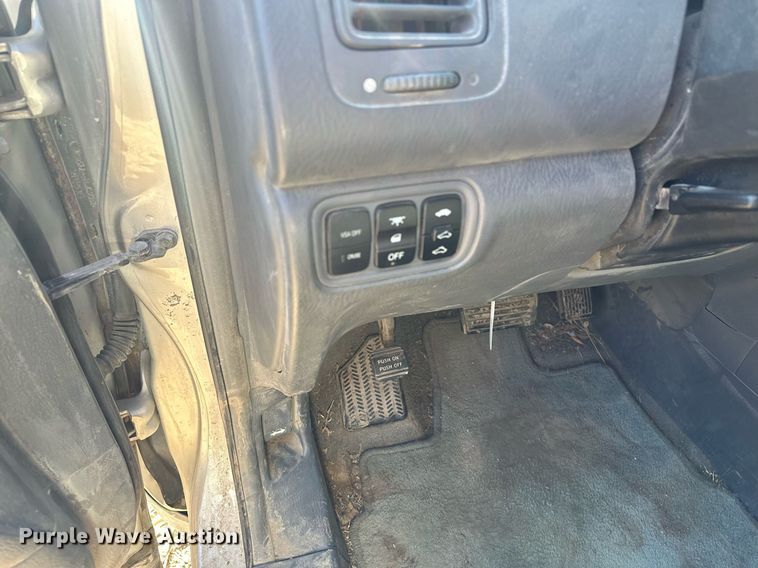 image for item DJ6238 2005 Honda  Pilot SUV