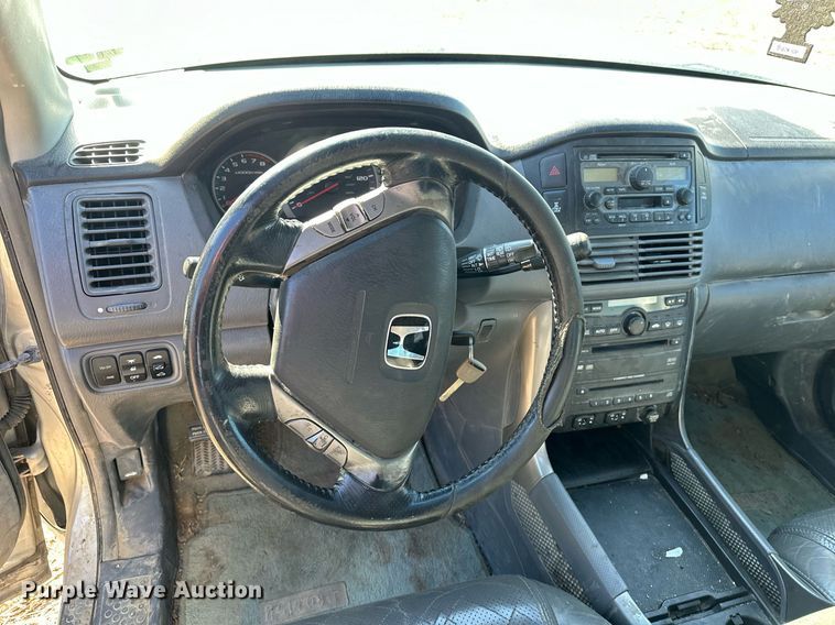 image for item DJ6238 2005 Honda  Pilot SUV