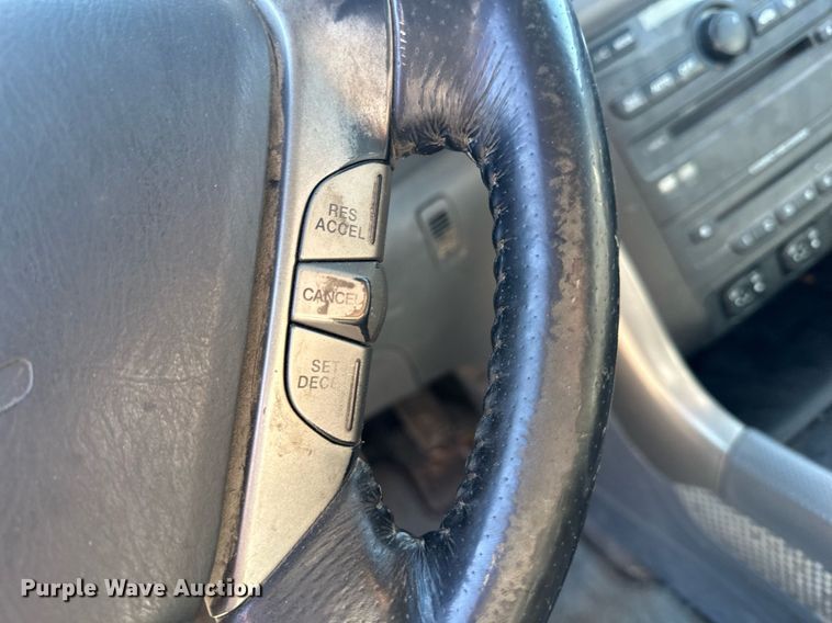 image for item DJ6238 2005 Honda  Pilot SUV