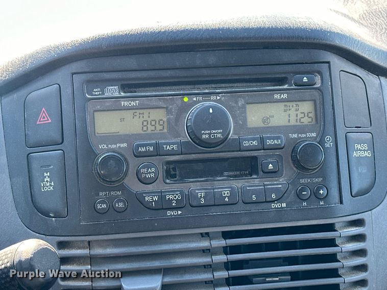 image for item DJ6238 2005 Honda  Pilot SUV